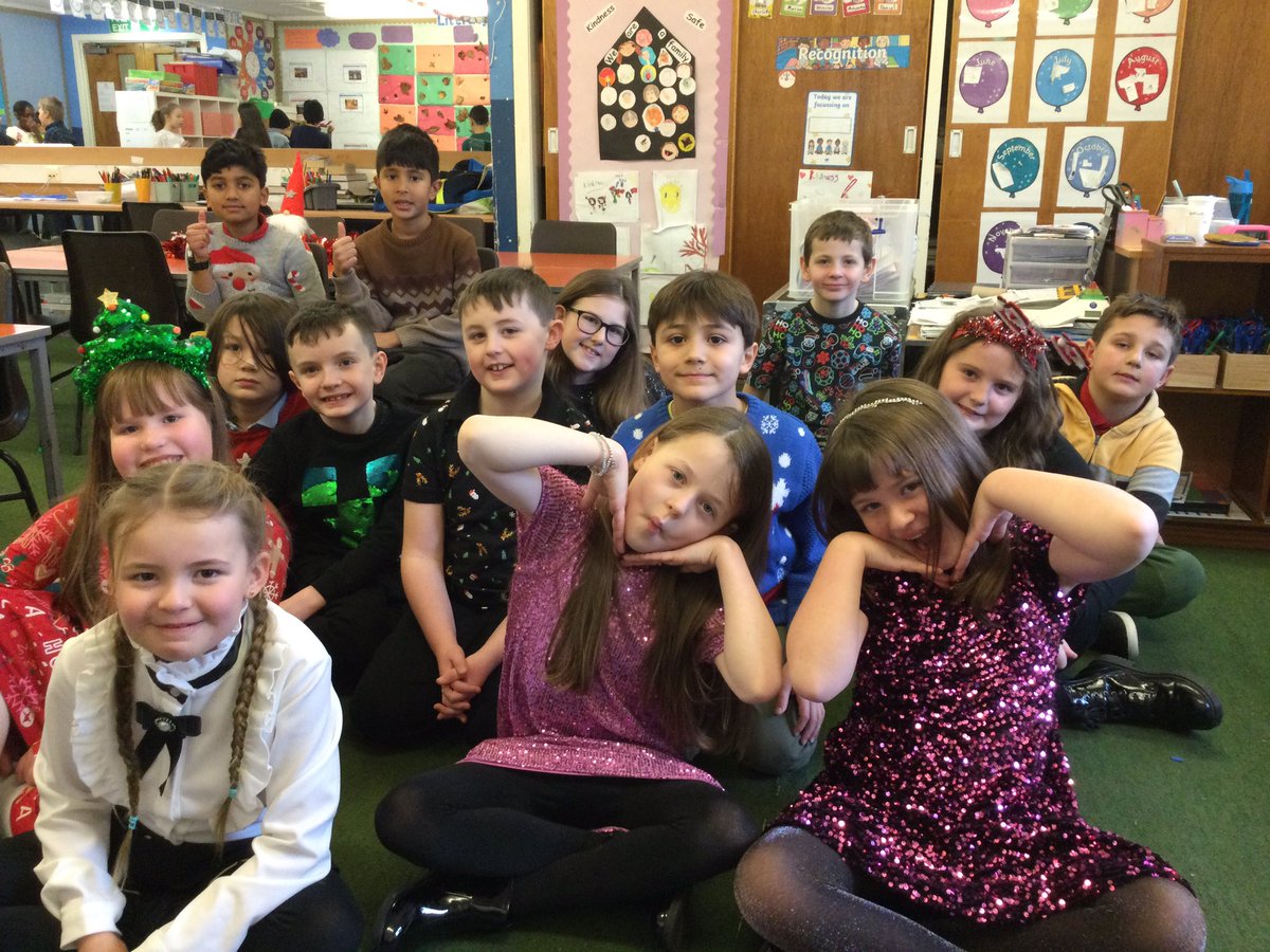 Ms Stewart Forehill tweet media