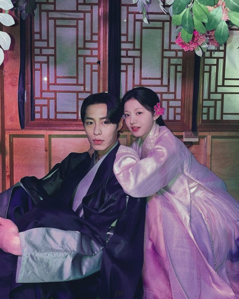 고윤정 배우님 인스타 보정

#이재욱 #고윤정