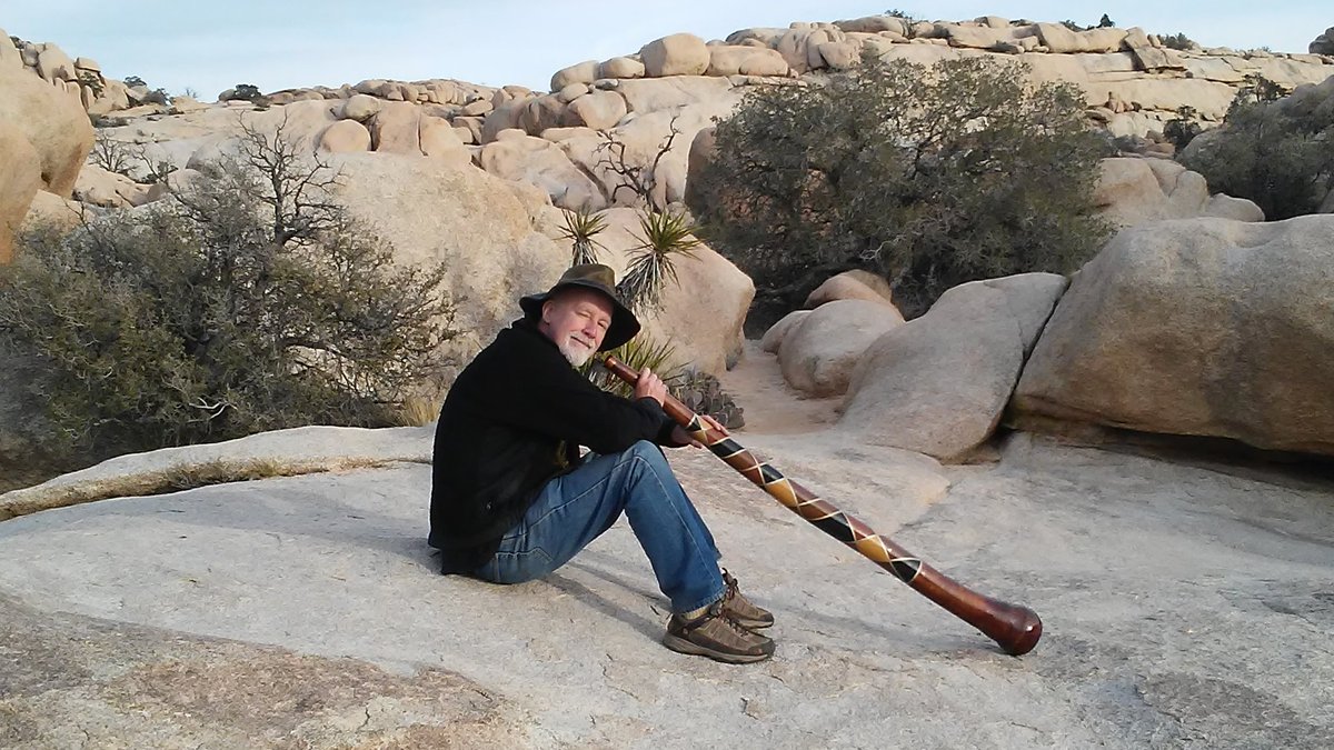 johnmcman's tweet image. #RandomRoad moment: #JoshuaTree, Feb 2017, 6 months following bypass surgery. All systems go #didgeridoo #vanlife #nature