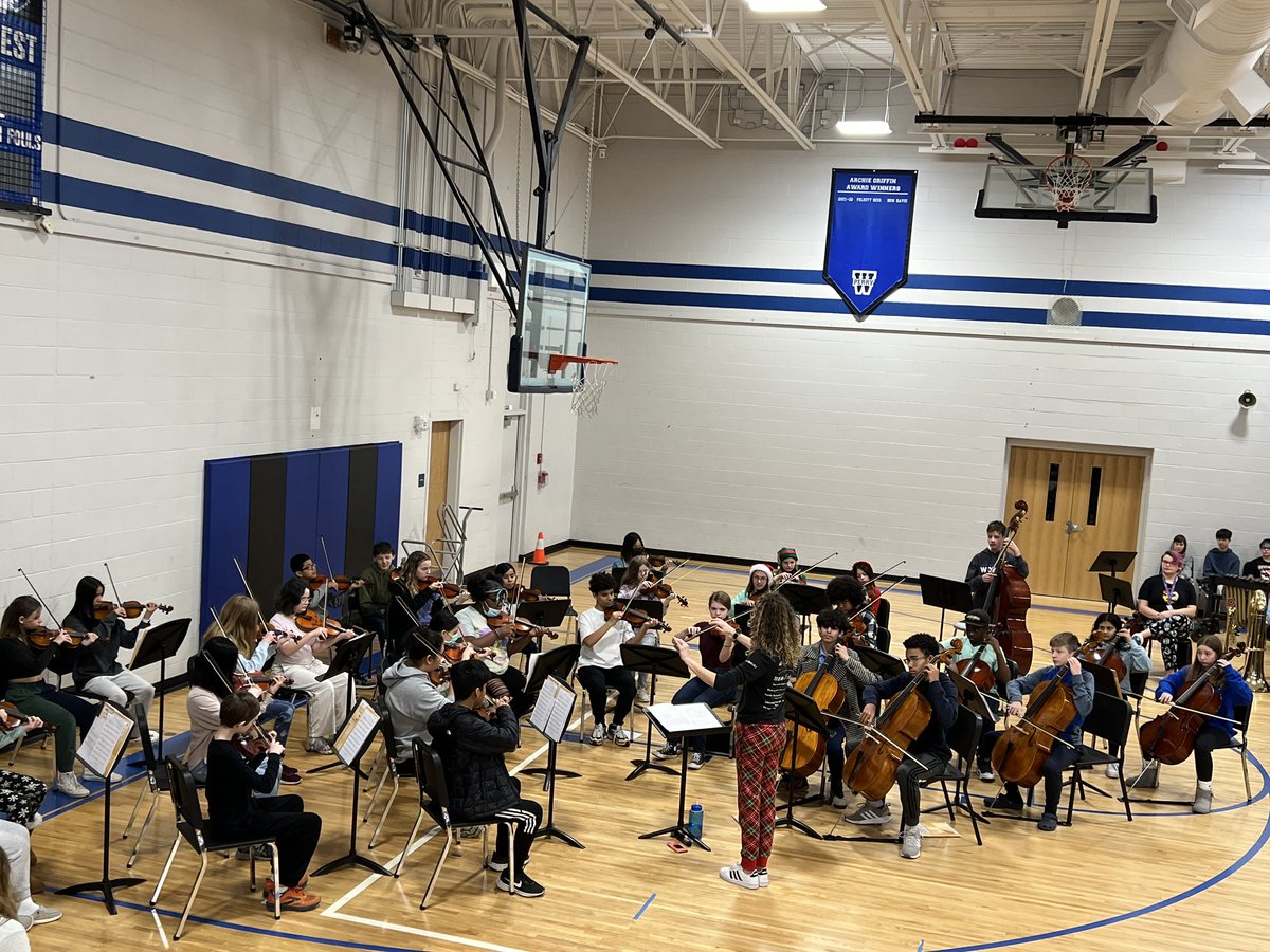 Many thanks to the fabulous Perry music department for kicking off our winter fun day!  These <a href="/PerryMSWolves/">Perry Middle School</a> are so talented!