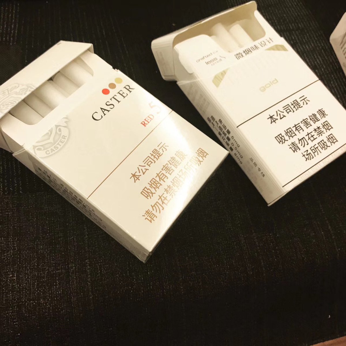 都在劝你戒烟，但没人问你为什么会抽烟。