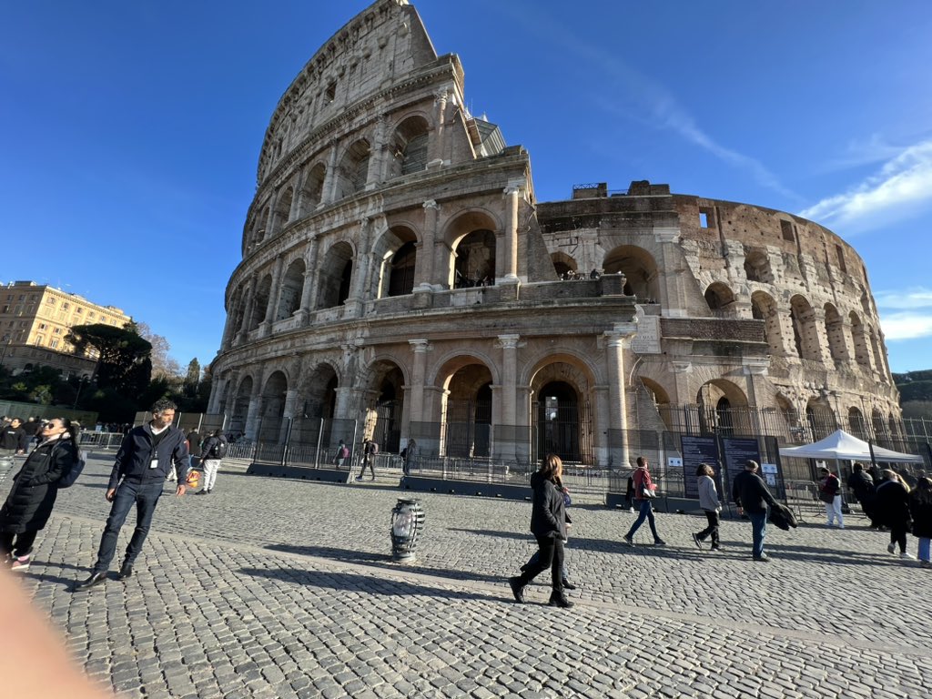 Julia Lo Bue-Said OBE tweet media