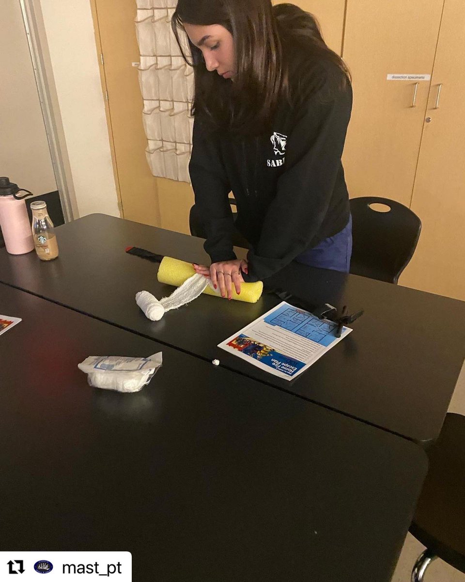 MASTMedical's tweet photo. Congratulations to our physical therapy students who were recently “Stop the Bleed” tourniquet certified🔥🩺⚕️ #futuremedicalprofessionals #miamimagnet #sabernation #STEMmagnet #officiallyofficial https://t.co/XeRP4DDwGH