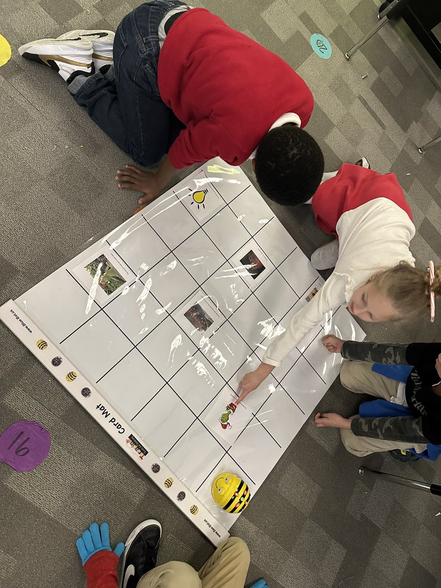MrMcDaniel13's tweet photo. Fun day at @VaughnElemFISD with coding! @AminSehreen’s class using Beebots to code the sequence of events in How the Grinch Stole Christmas and Mrs. Sharp’s class coding holidays from different cultures and a math activity with ozobots! #FISDmadetoshine #fisdhourofcode https://t.co/wWQBAvNikX