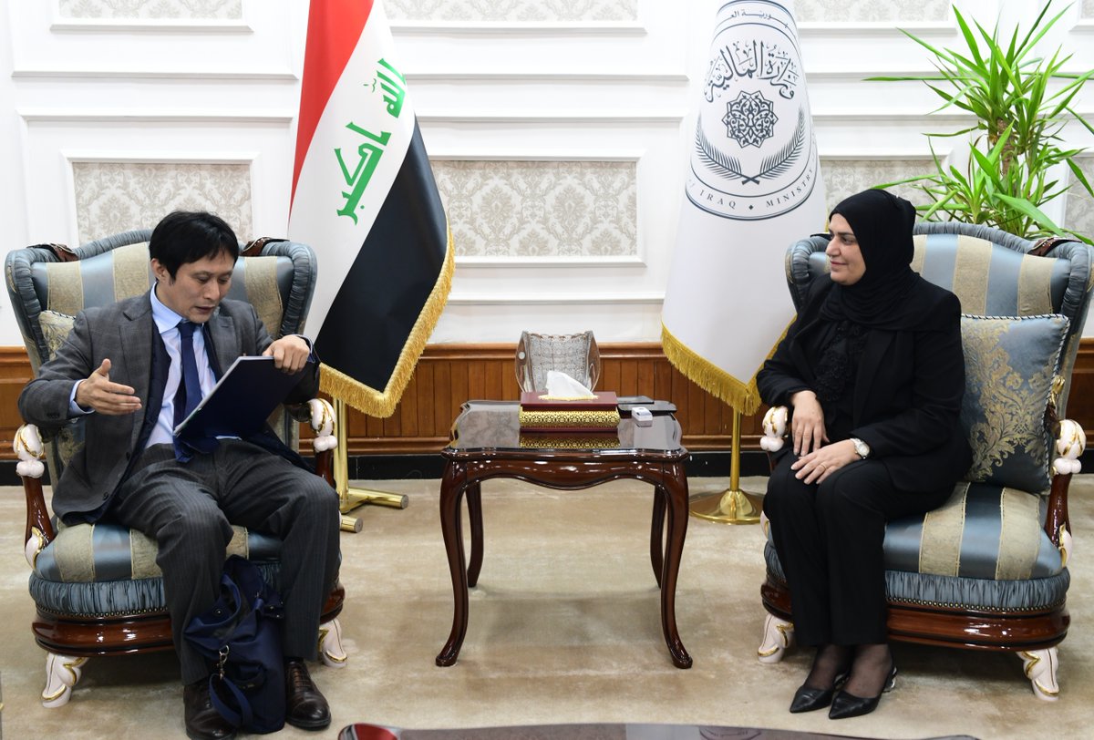 وزير المالية طيف سامي خلال إستقبالها القائم بالأعمال الياباني في العراق: "حريصون على تطوير ودعم التعاون الثنائي المشترك مع الجانب الياباني خاصة فيما يتعلق بالشأن المالي والإقتصادي"
للمزيد:
m.facebook.com/story.php?stor…