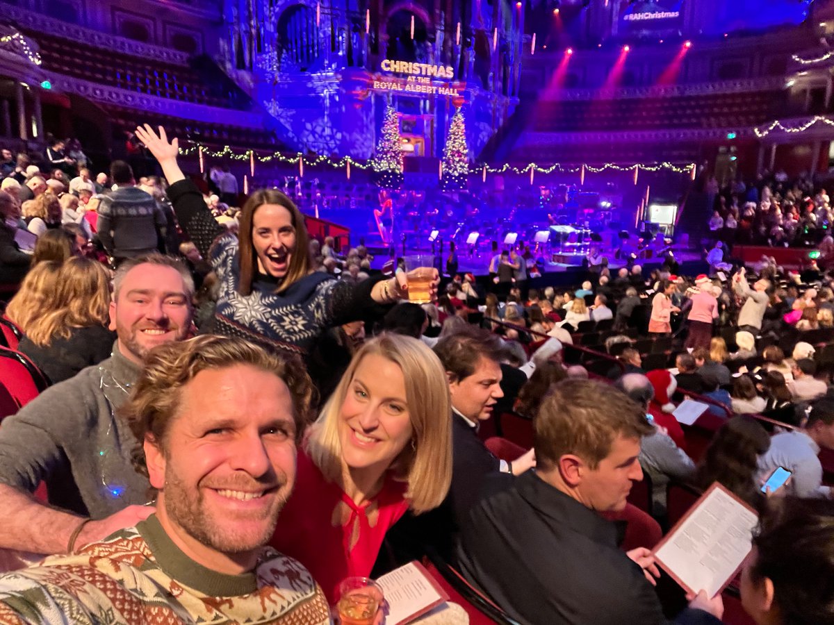 Jen Bracks tweet media