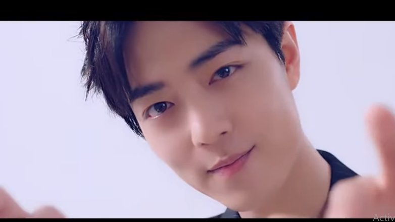 Binzartt's tweet image. His debut teaser was released in 19 sept 2016!! tears are flowing TT TT he's already unreal

#XiaoZhan 
youtube.com/watch?v=56tBwc…