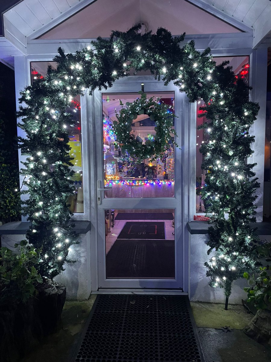 2 more days with Santa #hohoho
Extra time slots opened due to demand
Why not book now 
kiaoraminifarm.ie