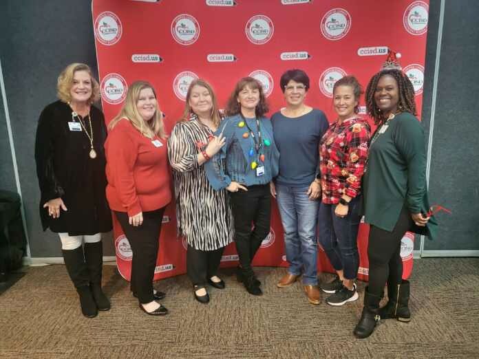 CcisdA's tweet photo. Happy holidays! 🌲
From our wonderful SPED team. https://t.co/ESv6poOFTE
