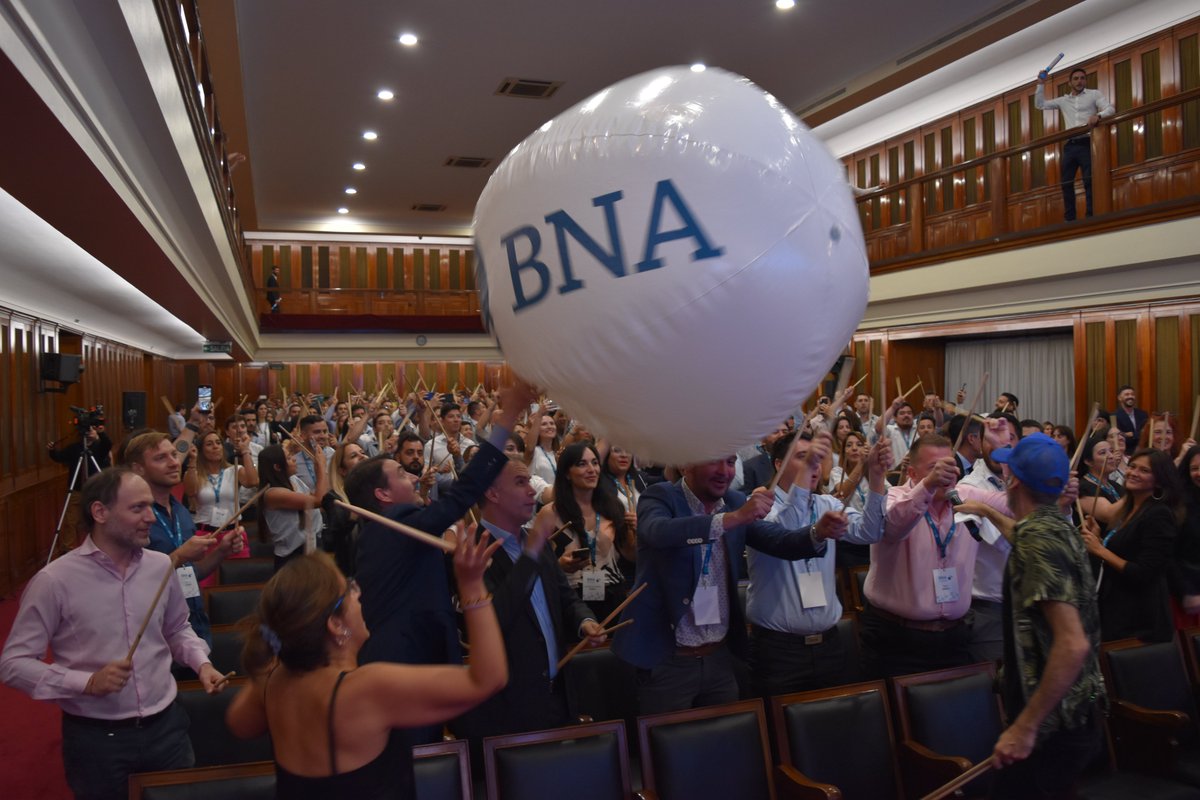 prensabna's tweet photo. El @BancoNacion presentó el programa de Inclusión Financiera “BNA Te Suma”, una iniciativa que apunta a promover el acceso a los conocimientos y contenidos en educación financiera, y acercar el Banco a todos los segmentos de la población. https://t.co/IljrwBV1JD https://t.co/y34I1S1UXs