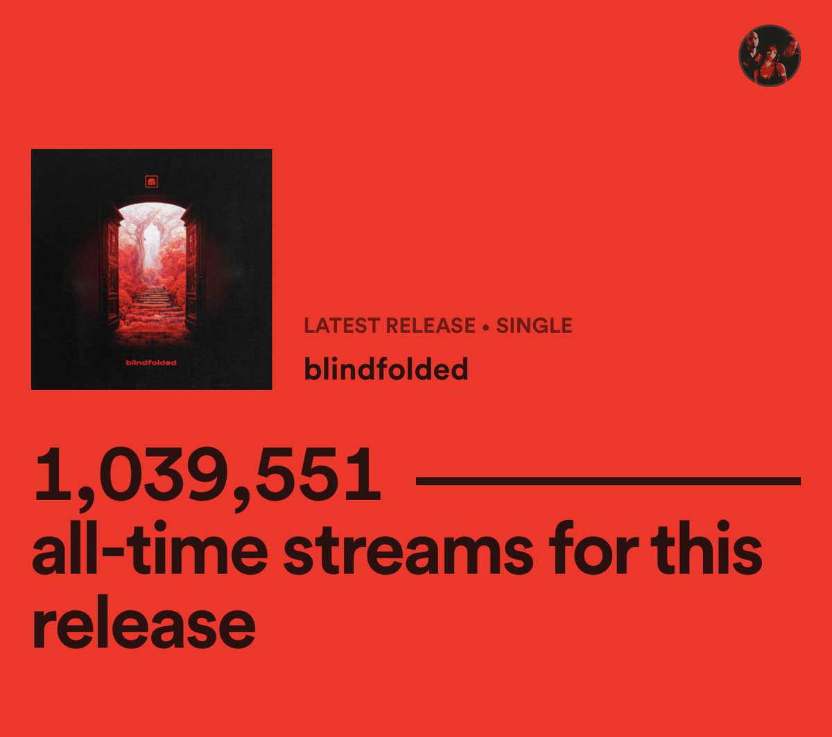 ChrissyCostanza's tweet photo. Just played an almost entirely sold out tour. Hit 1M on new single release without label or management. 

ATC fam about to fuck around and find out in 2023 🔥 https://t.co/2D3cd1pljD