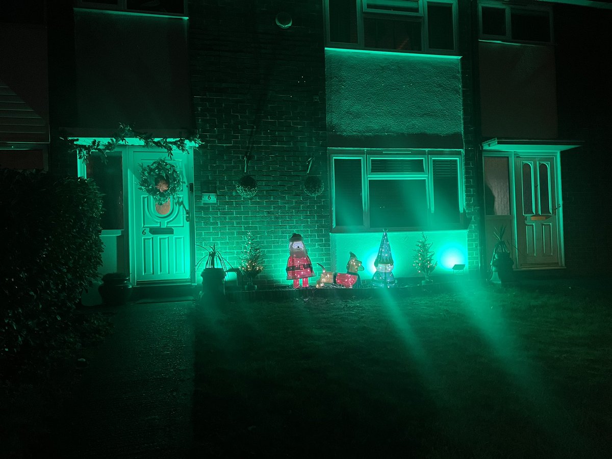 Men Unite (@_menunite) on Twitter photo Proud to support <a href="/samaritans/">Samaritans</a>
Any one can call free at any time
116 123
#LightTheNightStaffs Proud to support <a href="/samaritans/">Samaritans</a>
Any one can call free at any time
116 123
#LightTheNightStaffs