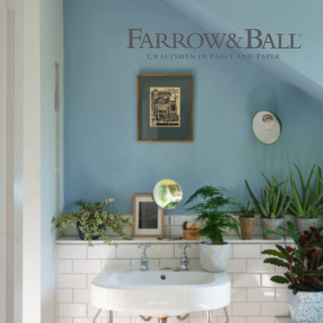 @FarrowandBall says 'this clean cool blue is inspired by the wings of seabirds when seen in bright sunlight' - but it kind of reminds us of a nice snowy stroll on a cool (sunny) afternoon where you can see #blueskies for days. [2/2]

Photo: @FarrowandBall 
#farrowandballstockist