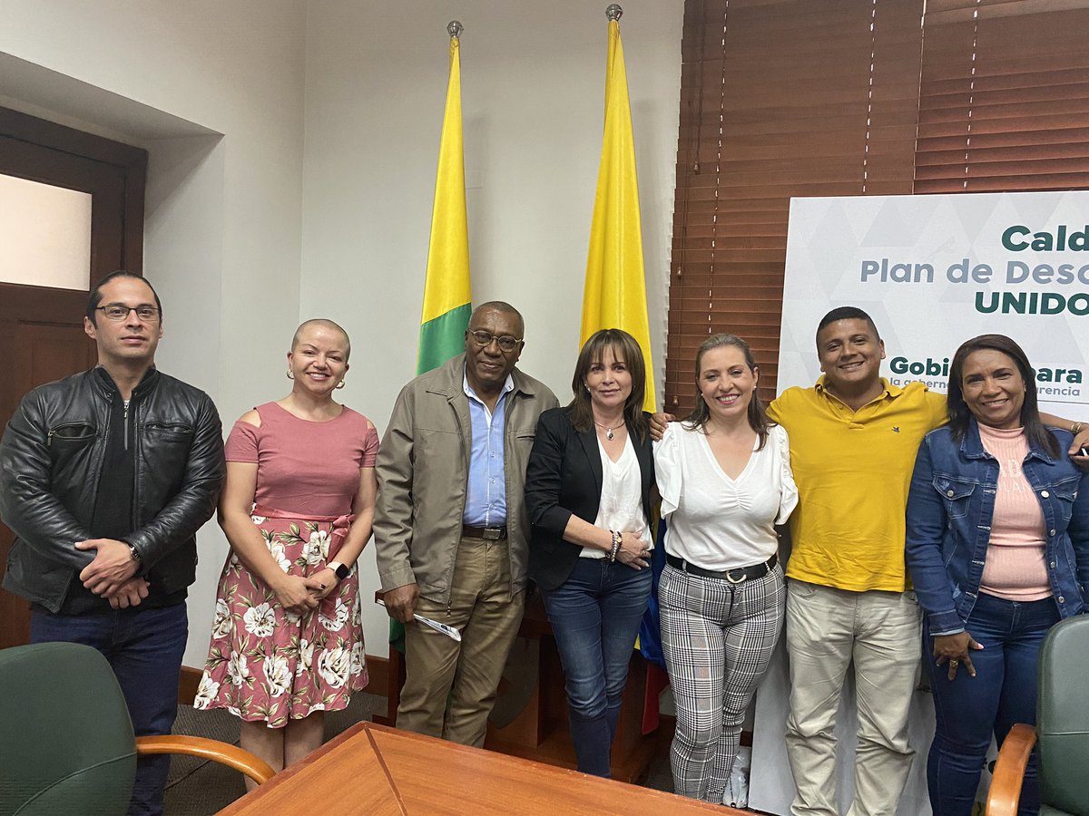 Trazamos una hoja de ruta para desarrollar la matriz donde los diferentes representantes de las comunidades que conforman el Consejo de Participación Ciudadana, formularán las acciones de participación ciudadana con base en las necesidades de los grupos de valor que representan.