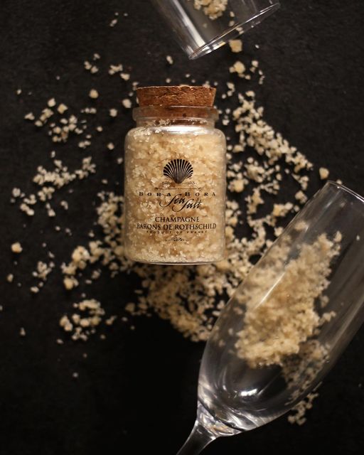 @bora_bora_sea_salt has the perfect gift for Christmas or a New Year party - the world's first champagne salt.
For the Champagne salt, Bora Bora Sea Salt and French Champagne producer @champagnebaronsderothschild
teamed up.
boraboraseasalt.com
#Pacifictradeinvest #ptinz