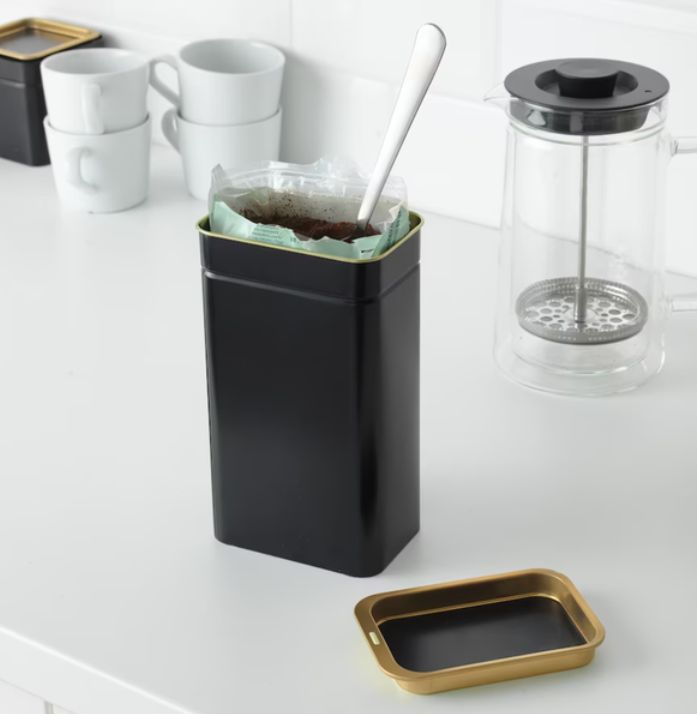 endcolombia's tweet photo. Lluvia ☔ sin #Tinto ☕ no es lluvia 🥰 el café lo pones tú #Ikea pone el contenedor para almacenar 🤭 tanto sabor.
#Efficiency #Baños #Salero #Bathroom #Ecologico #Ecofriendly #Arquitecture #MantenimientoBaños #Arquitectura #Natural #Rain #Coffee #ArquitecturaInterior #Hogar https://t.co/eYtJIdzu03
