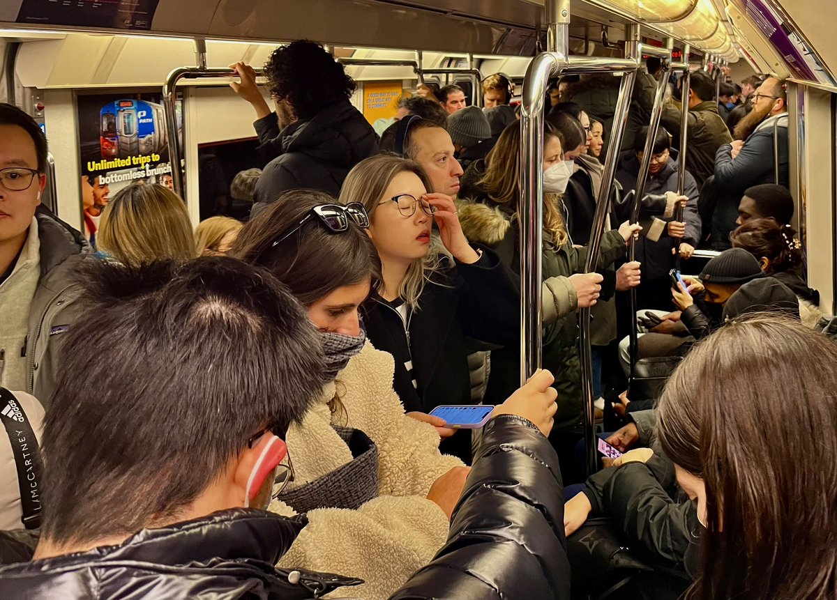 racerxnyc's tweet photo. @PATHTrain @PANYNJ shouldn’t need #PathThursday to realize the need to run more @PATHTrain’s. @StevenFulop @GovMurphy @NYCMayor @GovKathyHochul @pathalerts @NJTPA @CommutingLarry #PathSucks #ExposePath #WeTheCommuters https://t.co/eRqpEjAH1e