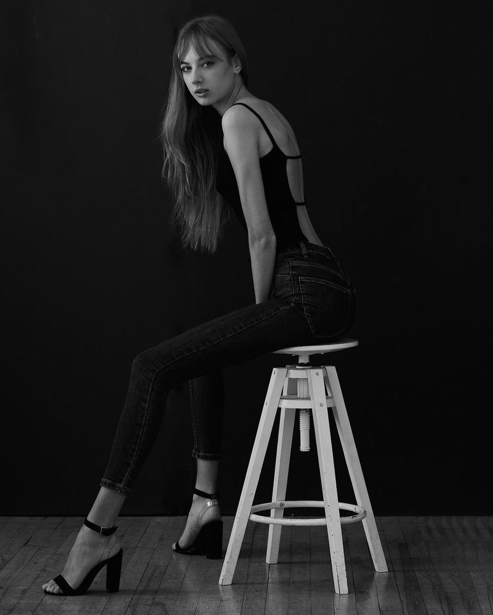 #ShotAtStudio311 • @feliska_model In love with this day! 🤩
.
<a href="/ledrewmodels/">LeDrew Models</a> @e.o.to 
.
📸: <a href="/pawelecphoto/">Giancarlo PAWELEC 📸</a> 
.
📍: Toronto 
.
#feliska #model #photography #modelshoot #photoshoot #toronto #love #instagood #explore #hair #makeup #toronto #torontostudio #studio311