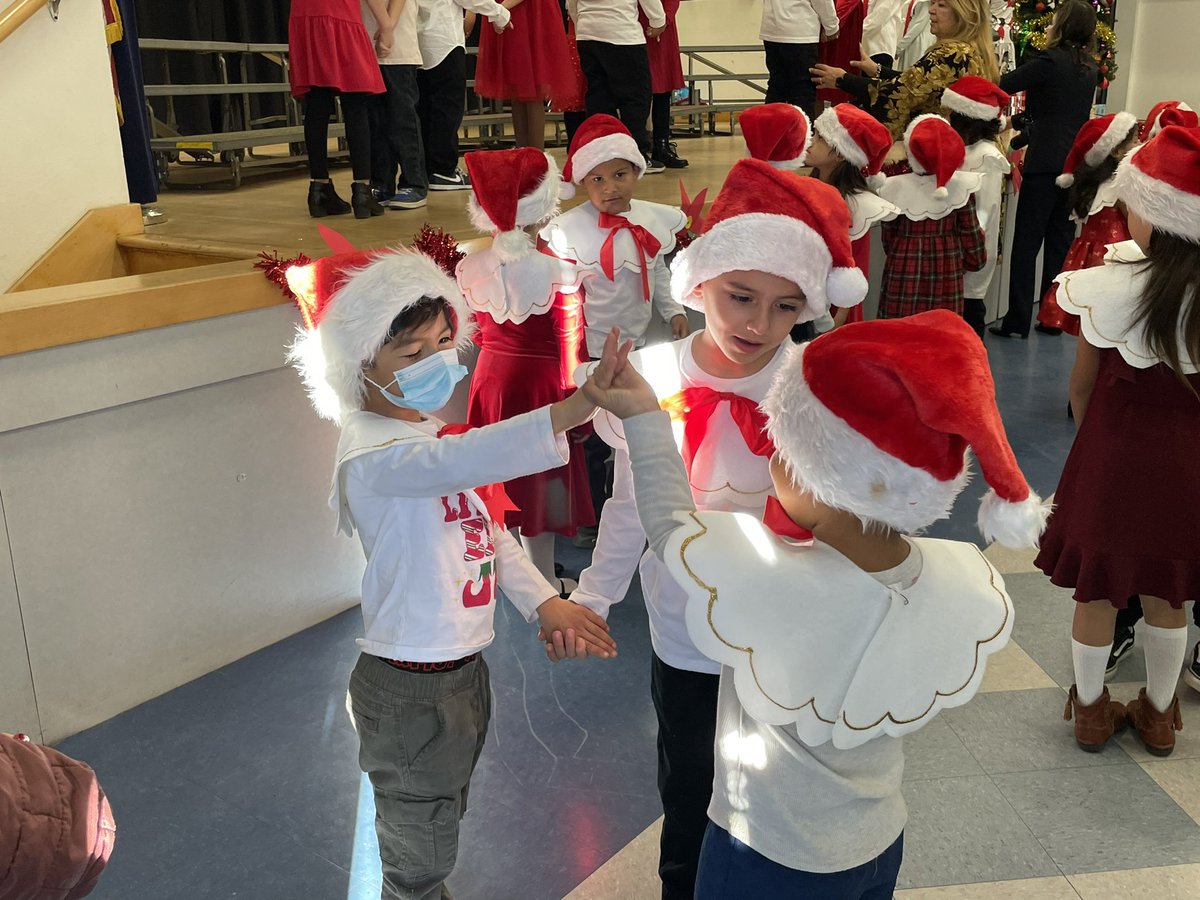 Christine Walker tweet media