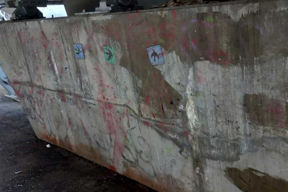 getridofgum's tweet image. The Go-Gum Limited Street Cleaning Team recently tackled #GraffitiRemoval and #StickerRemoval from the iconic London Millennium Footbridge 🌉 for @cityoflondon

getridofgum.com/graffiti-and-s…