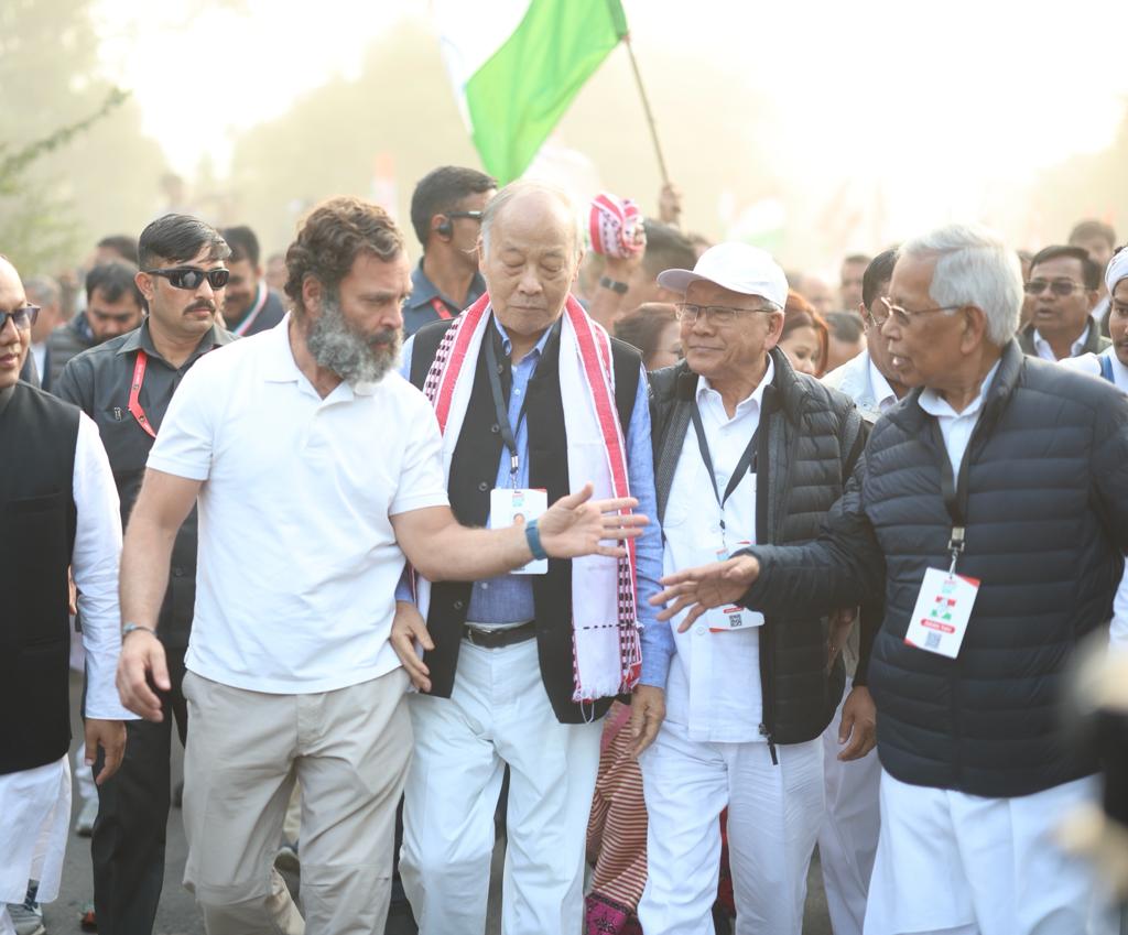 iamarish_6's tweet photo. Leaders of @INCManipur walking with our leader Shri @RahulGandhi ji in the @bharatjodo Yatra at Haryana today. 
@meghachandra_k @BupendaMeitei @BHAKTACHARANDAS @INCIndia @MutumSarma @Gaikhangam2 @iPranavG @ShahNawazKhanMM @AamirHussianPY1 @DrTMeinya @kharge https://t.co/HKyf7BhXNj