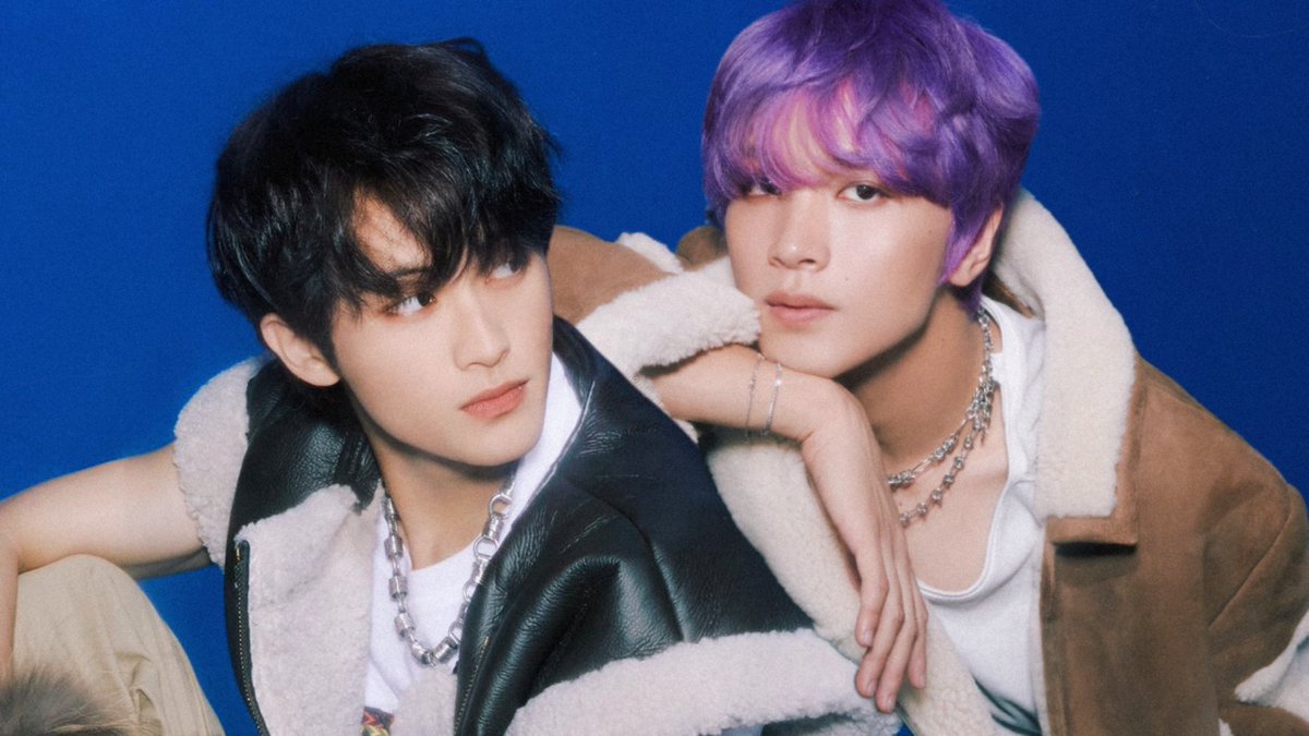 thelastwolfin's tweet photo. 𝘼𝙇𝙒𝘼𝙔𝙎 𝙏𝙊𝙂𝙀𝙏𝙃𝙀𝙍 𝙁𝙊𝙍𝙀𝙑𝙀𝙍🖤💜 https://t.co/oGoWU3UEmg