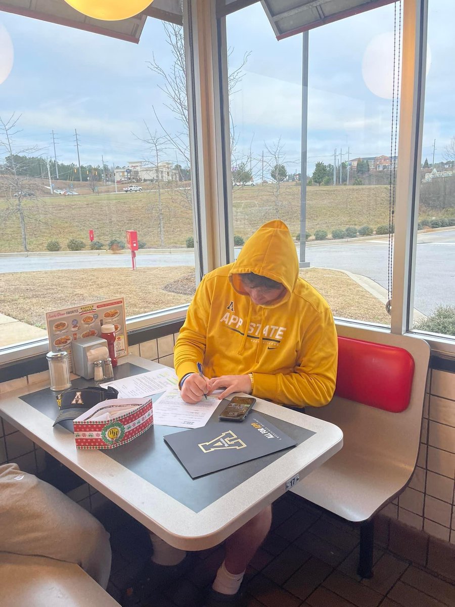 Gradick Sports (@gradicksports) on Twitter photo Bremen Blue Devil OL / DL Cayden Sweatt <a href="/CaydenNoah/">Cayden Sweatt</a> signed with App State at the Bremen, GA <a href="/WaffleHouse/">Waffle House</a> this morning! 🧇 🏈 Bremen Blue Devil OL / DL Cayden Sweatt <a href="/CaydenNoah/">Cayden Sweatt</a> signed with App State at the Bremen, GA <a href="/WaffleHouse/">Waffle House</a> this morning! 🧇 🏈