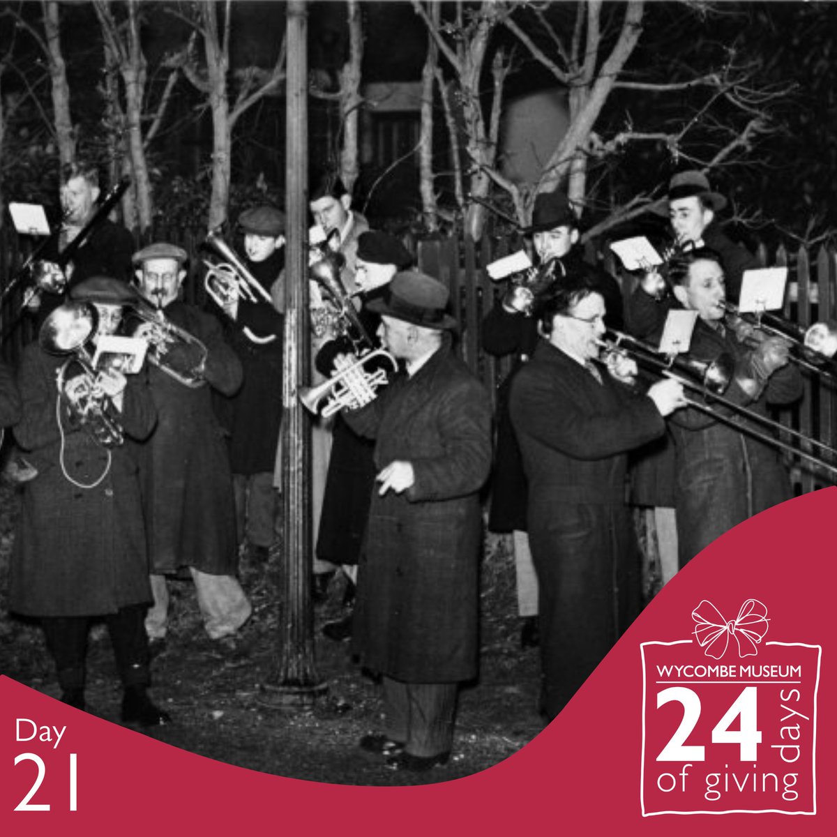 WycombeMuseum's tweet photo. This fantastic picture shows a brass band wrapped up warm, playing in Beaconsfield in December 1953 - we can only imagine they were playing Christmas carols!
Image courtesy of BFP and SWOP.
https://t.co/3MlPxxMDi1
#24DaysofGiving https://t.co/xJkyimsvVK