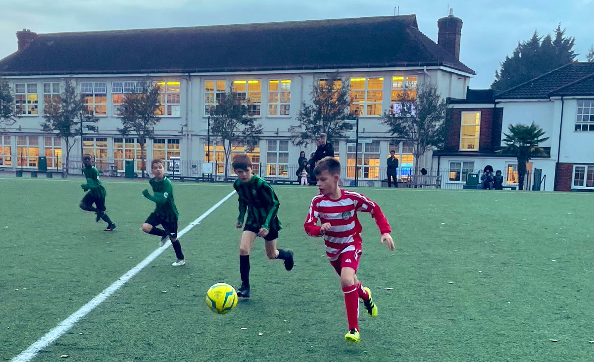 🏆 Year 5 Boys’ Sutton &amp; Cheam Cup

Quarter Final Round Draw:

<a href="/NonsuchPS/">Nonsuch Primary School</a> v Robin Hood

<a href="/CCJacademy/">Cheam Common Junior</a> v <a href="/AvenuePrimary/">Avenue Primary</a> or <a href="/WestbournePri/">Westbourne Primary School</a>

<a href="/DorchesterP/">Dorchester Primary School</a> v <a href="/StDunstansCheam/">St Dunstan's Cheam School</a> or <a href="/cheamparkfarm/">Cheam Park Farm</a>

<a href="/ASB_Primary/">All Saints Benhilton</a> or <a href="/CFPSchool/">Cheam Fields Primary</a> v St Cecilia’s

Full draw online👇

docs.google.com/spreadsheets/u…