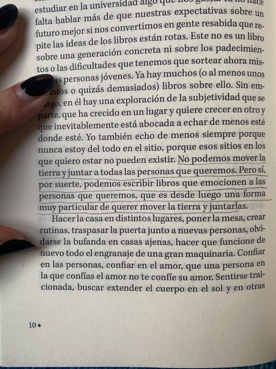 Leonor Cervantes tweet media