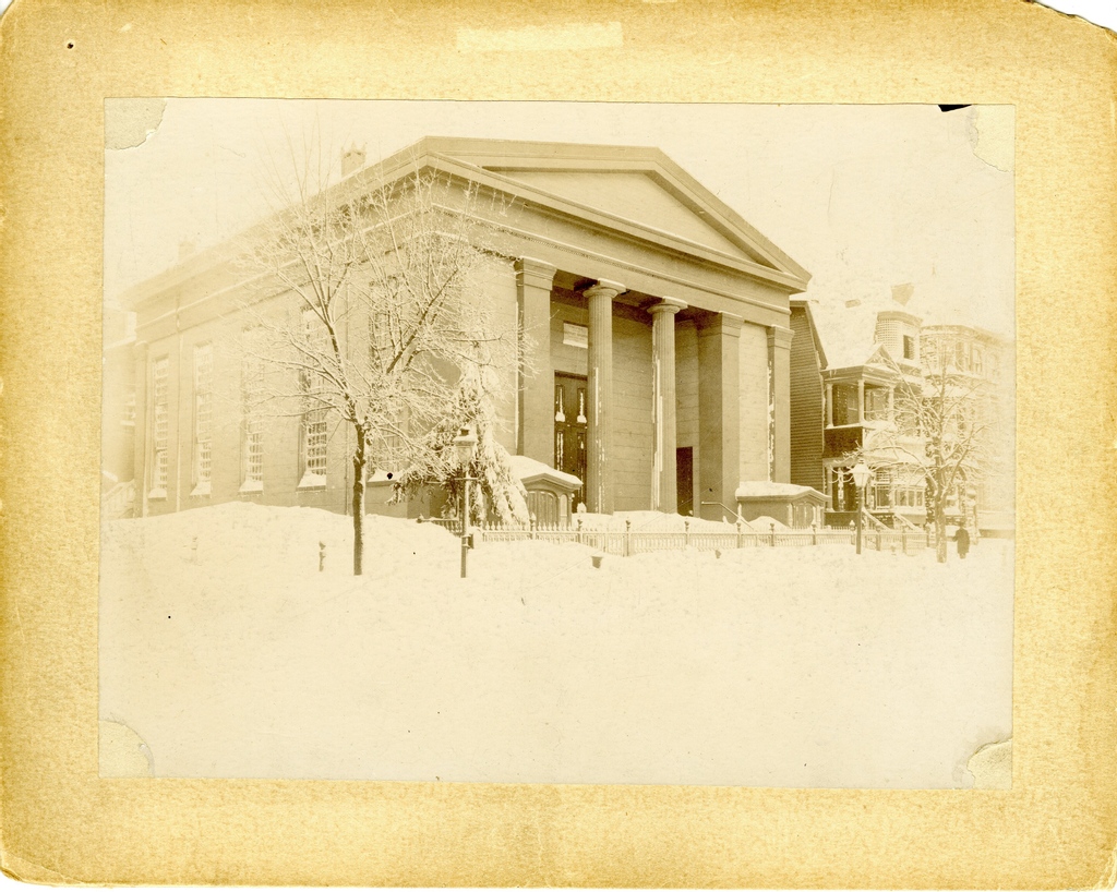Rutgers_SCUA's tweet photo. Happy Winter Solstice! We celebrate the beginning of Winter with this photo of snow of the northwest corner of George and Bayard Streets in New Brunswick, NJ.
#Rutgers #RutgersLibraries #RutgersSCUA #IGLibraries #SpecialCollections #LibrariesofInstagram #NJViews https://t.co/EeTGRYdsMZ