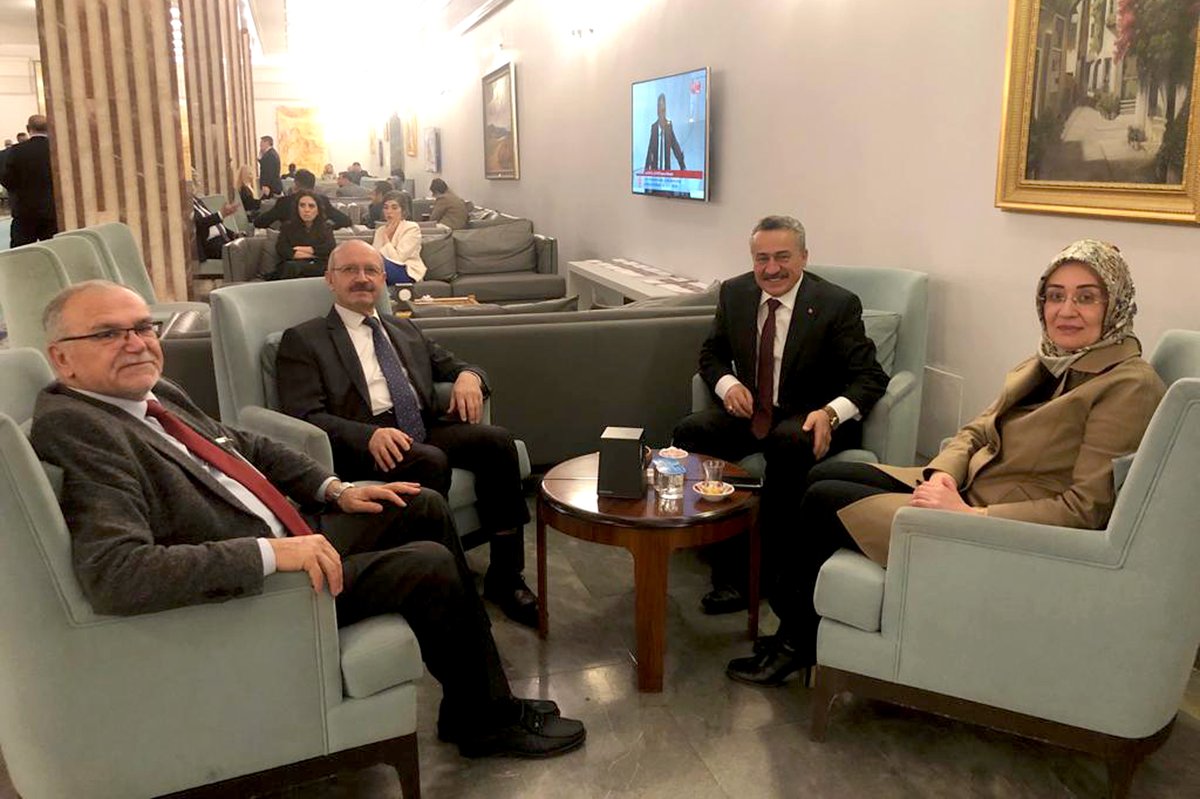 mehmettutal_'s tweet photo. İlçe Başkanımız Kemalettin Atalay ile birlikte, ilçemize yeni yapılacak hastane binası, hastanemizin doktor ihtiyacı, Alacabel Tüneli ve Belediyemizin projeleri hakkında görüşmeler yaptık...
#Seydişehir #Ankara #Bakanlıklar #Milletvekillerimiz #Proje #Yatırım #Hatane #Alacabel https://t.co/d6ENP1CsiR