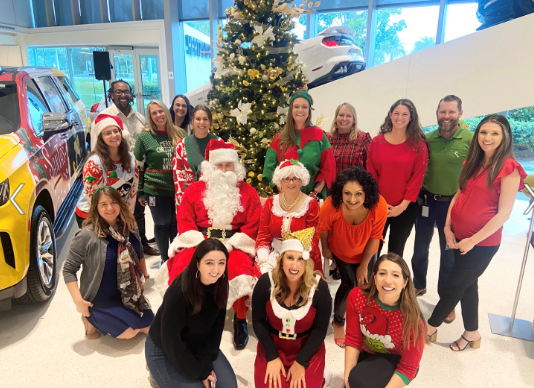 Hertz employees all over are spreading holiday cheer. We wish everyone a season full of warmth and joy.  #LifeAtHertz #HertzLetsGo