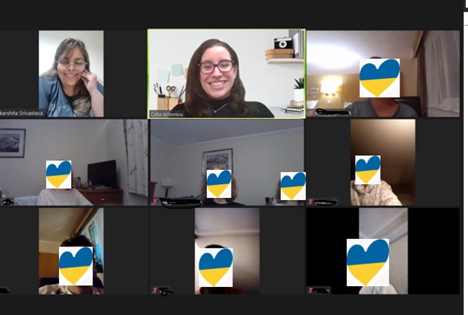 ciliagr's tweet photo. It's been 2 months working with our @KingussieHigh Ukrainian pupils and #MScTESOLIC students @Summerchuii @shifa_aidk @akkuvishal1027! We would all like to wish you a great holiday season filled with love & laughter & a happy 2023!
#virtualexchange
#StrathTESOL
@StrathEDU https://t.co/TneDG3UGZp