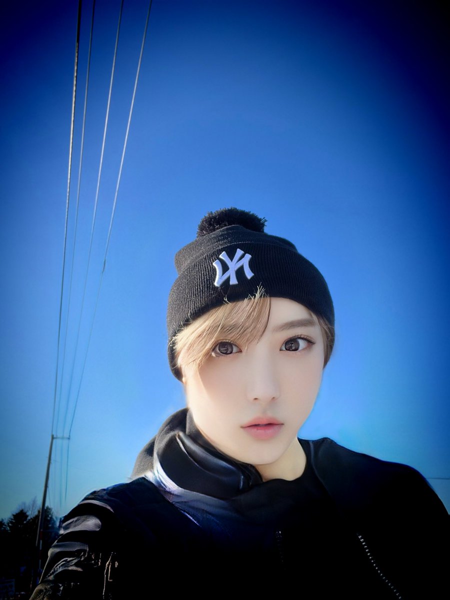 KakoJoshi's tweet photo. 寒い😵
暖かくして風邪に注意。
#カコジョ https://t.co/VuJlY2xBwY