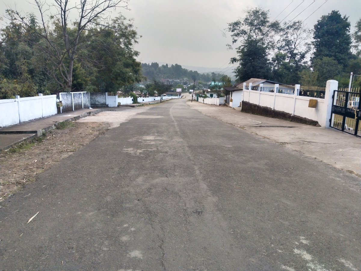 Barcie6's tweet photo. My cleanest village #UmroiNongrah https://t.co/ZQdsO9apji