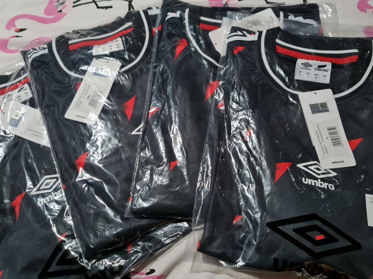 dartdevon's tweet photo. The 4 Carling Umbro shirts I won in the Score with Carling competition arrived today, thanks to #carling #umbro for the prize. https://t.co/wJOb5KnxuB