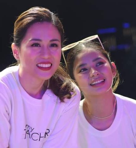 LoisaJema's tweet photo. Ang pretty both.. Loisa Andalio and Mrs Toni Gonzaga - Soriano 😍😍😍

@ABSCBN @starmagicphils

#LoisaAndalio #LoiNie #MMFFBalikSaya #MMFFParadeOfStars #MyTeacherMMFF2022 ©️ https://t.co/5zkCj81Gxs
