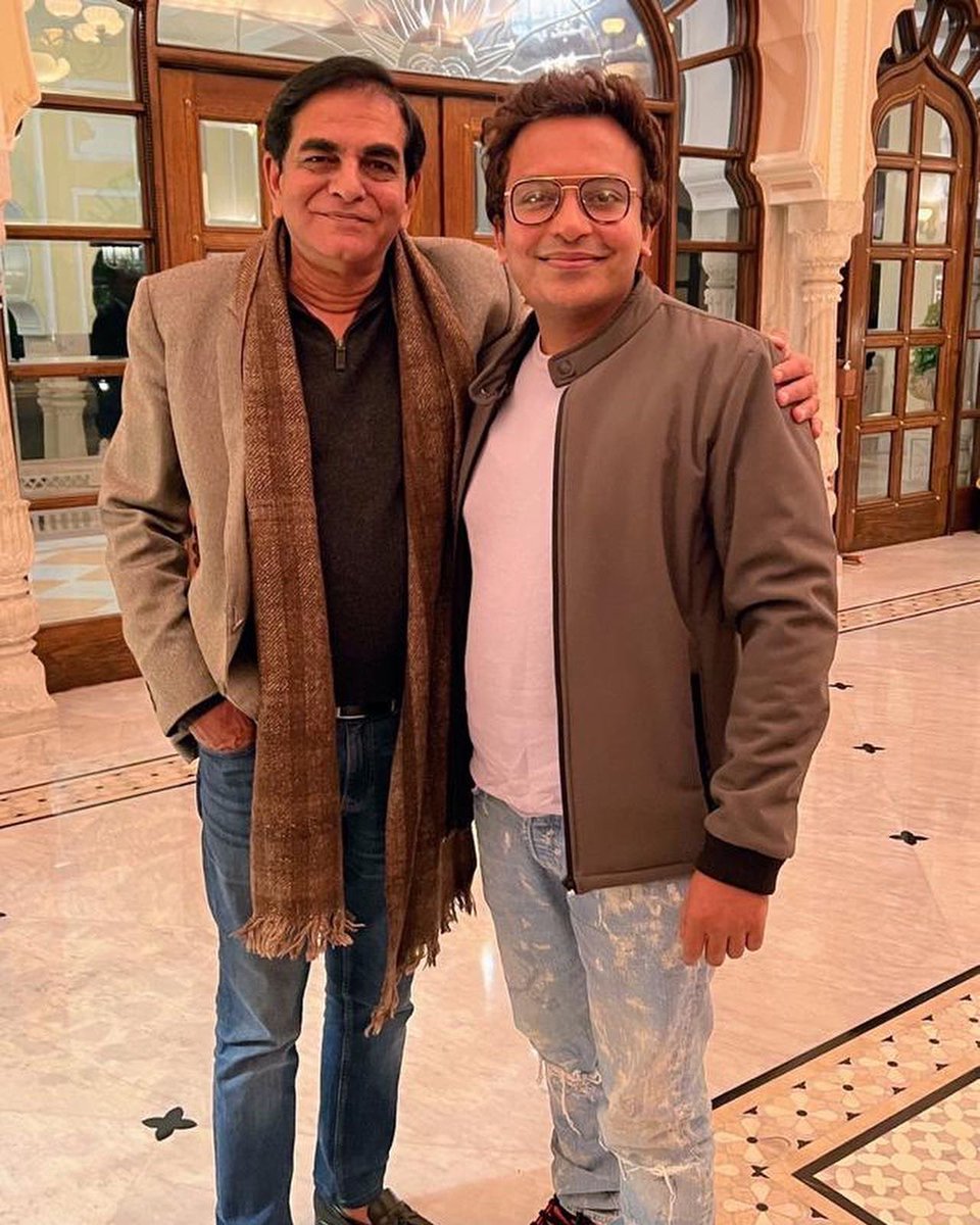 It was so nice to meet you Raj Uncle @rajbansal9 . Thank you for Your Love, warmth and hospitality. @manyu8888 @imbhandarkar Sir 

Can't wait to see you in Mumbai. 

#jaipur #jaipurdiaries #madhurbhandarkar #paraggmehta #paragmehtacasting #friendslikefamily #traveldiaries