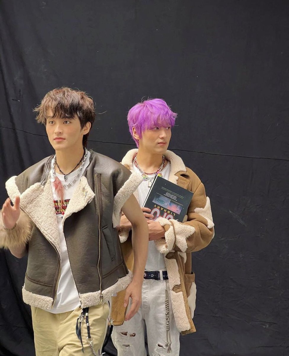 jiewheels's tweet photo. #HAECHAN &amp; #MARK GIVEAWAY!! 
     .・。.・゜✭  ・.・✫・゜・。

⚘ like, rt, mbf 
⚘ 2 winner ₱100 gcash
⚘ 1 winner of "christmas package w/mahae pc"
⚘ comment "finally mahae soft launch no more" w/ their fav pic of yours! and #mahae_layag #markhyuck_sakalam 

ends : 12/25 https://t.co/VVyI7lY0hz