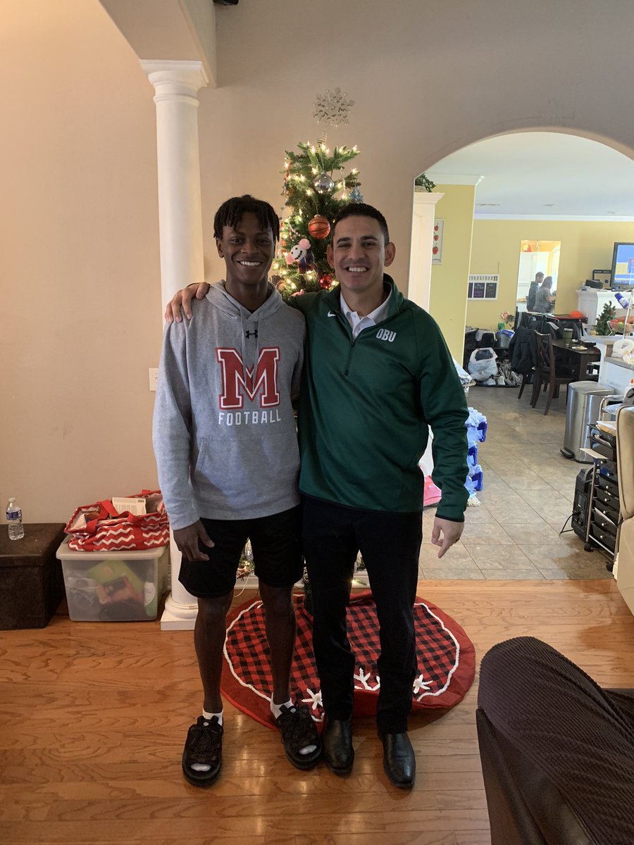 Thank you Coach @GabeEliserio for coming down to visit!! Had a great time!