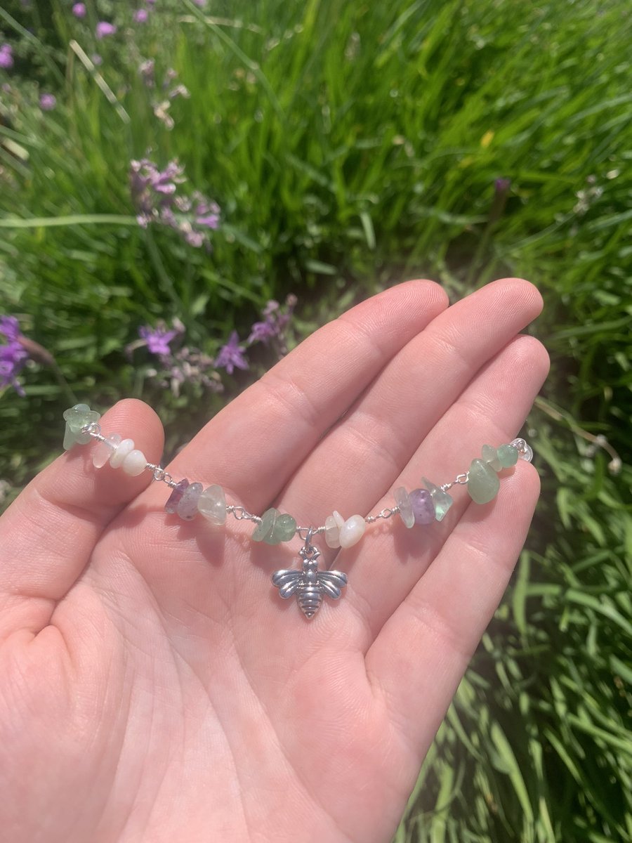 casswraps's tweet photo. would love to do some custom anklets or bracelets! 😊 maybe even a friendship or relationship set??💜 DM me!! https://t.co/VKPbSzyHZr