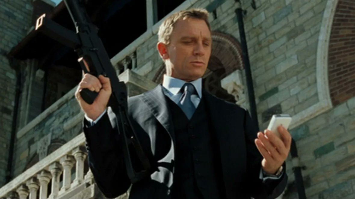 FirstToDiePod's tweet image. Adding to the list of things we didn't talk about in Daniel Craig era Bond (and Jake wouldn't be interested anyway) are the gratuitous close up shots of Sony Ericsson phones. 
Really creates a "Fuck me that's an old phone" moment that takes you right out of the movie.