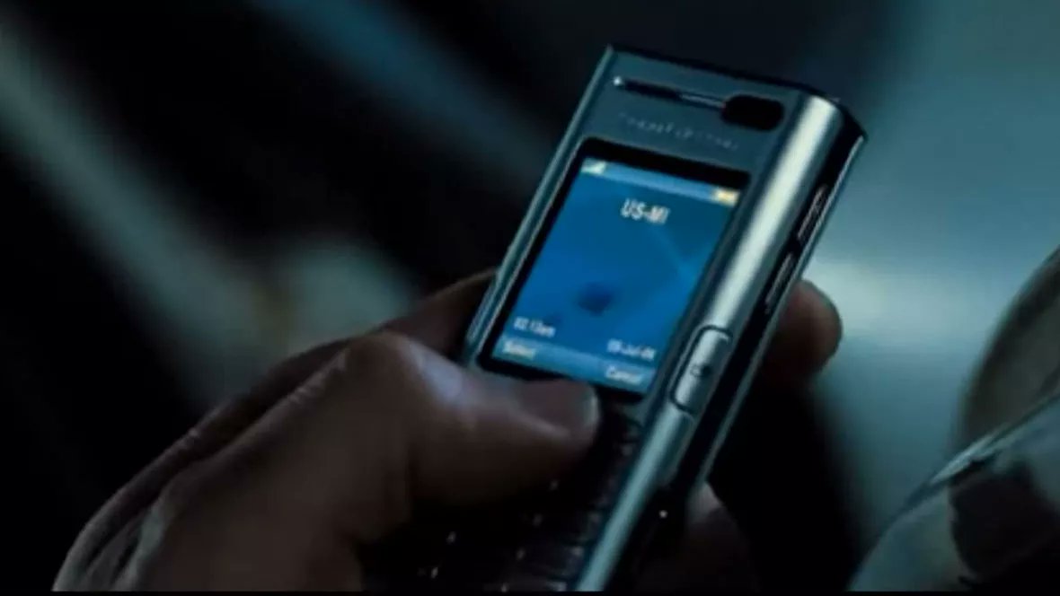 FirstToDiePod's tweet image. Adding to the list of things we didn't talk about in Daniel Craig era Bond (and Jake wouldn't be interested anyway) are the gratuitous close up shots of Sony Ericsson phones. 
Really creates a "Fuck me that's an old phone" moment that takes you right out of the movie.