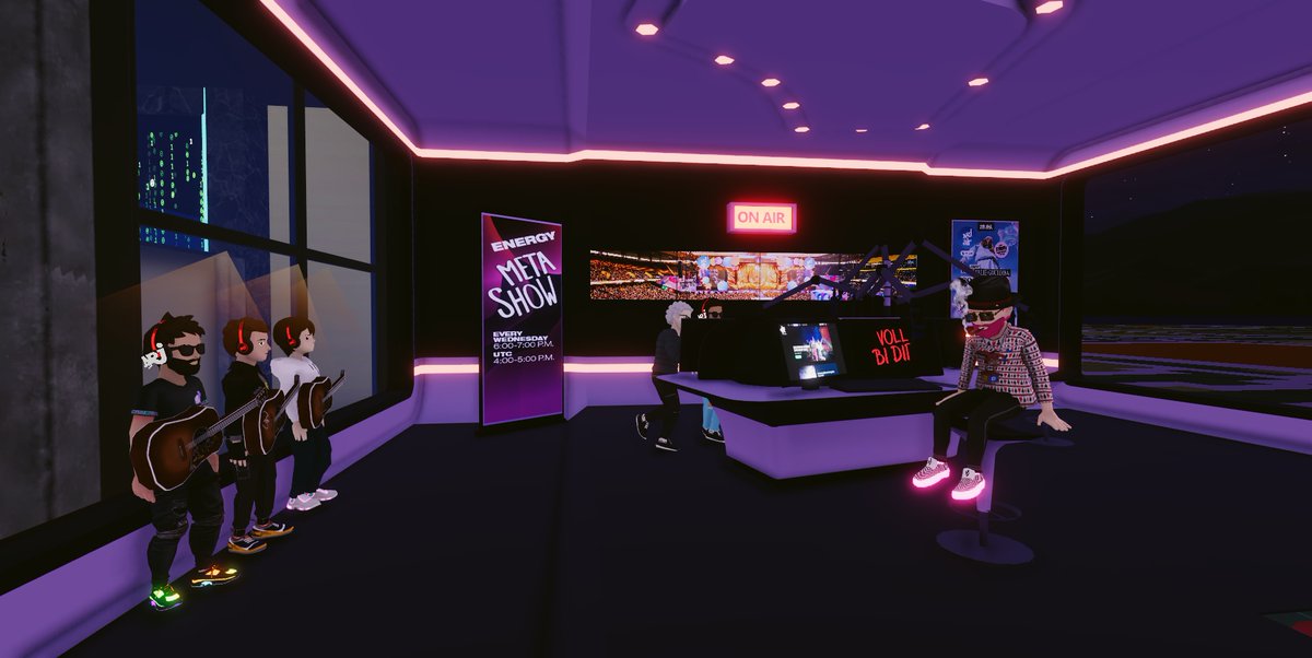 JsCoincollector's tweet photo. Oh dear, looks like I entered in the middle of an audition 😯😅
@energy_ch @Uniquehorns_nft #Metaverse #MusicNFT @decentraland #NFTcommunity #Decentraland #DCL #Metashow https://t.co/rVZMTb39h8