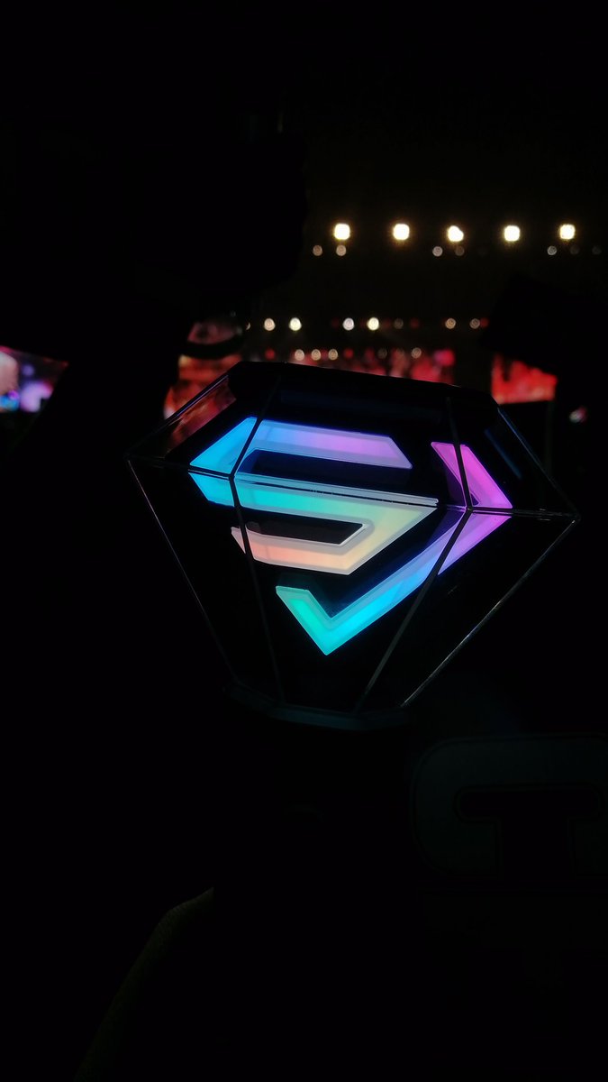 23interyoir1's tweet photo. Fr GA Giveaway➡️ Super Standing💙😭 Best Birthday Gift 💙💙
Hanggng ngayon speechless pa din ako sa mga naganap😭, Thank you very much @SJeventsph &amp; @happeehour.
Seeyah @SJofficial  🤗🤗 SS10 
12.18.2022
#SalamatSuperSanta #SS9inManila #SUPERJUNIOR #SS9inManilaDay2 https://t.co/Dg0u7r3eGa