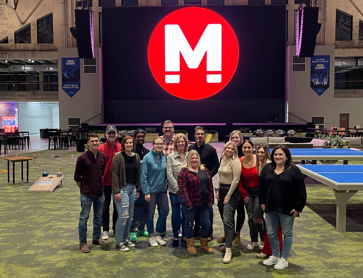 OrgStoryUS's tweet image. Last week, our St. Louis and Chicago teams had a great time celebrating the season together. Happy holidays, everyone!