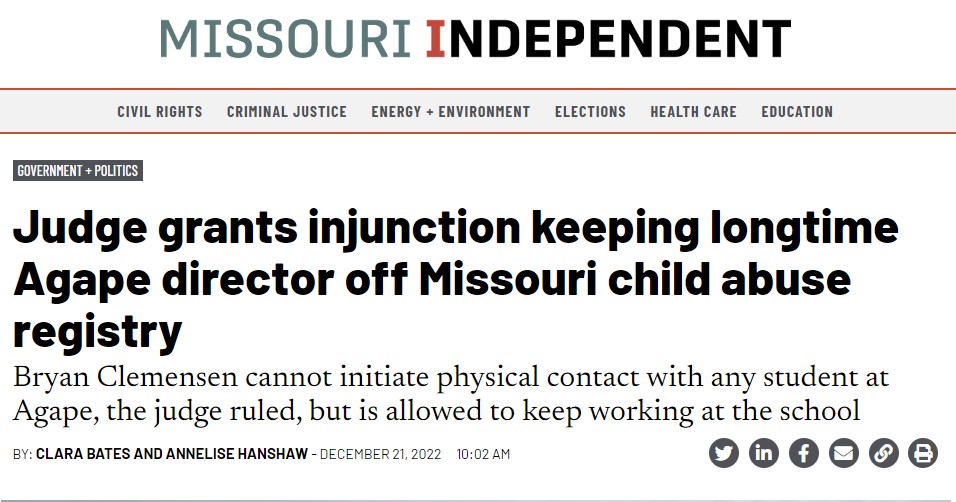 ExposingAgape's tweet photo. When the prosecutor lets people off and boasts about going to church there and the judge lets people off the #ChildAbuseRegistry and the @FBI does nothing but harass activists like me threatening to protest and protect ourselves while doing it that is a #corrupt and broken system https://t.co/pViBB7w8Pq
