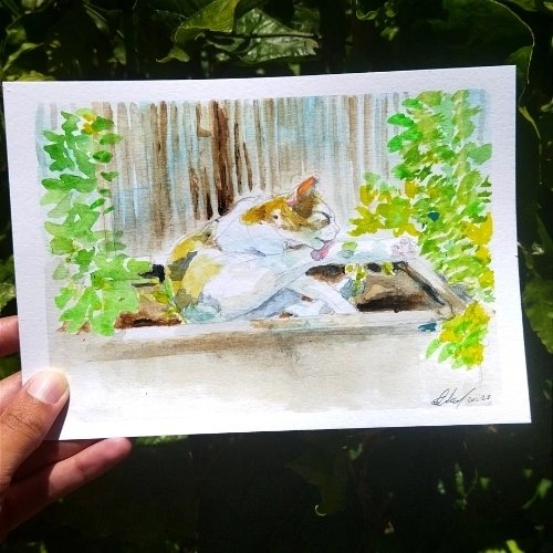 TheDaysIdeas's tweet photo. I saw my cat lounging on my planter. She looked too cute. What do you think? 😍🎨 
#artmoots #artistsontwitter #catlovers https://t.co/wKmJxr2Bq4