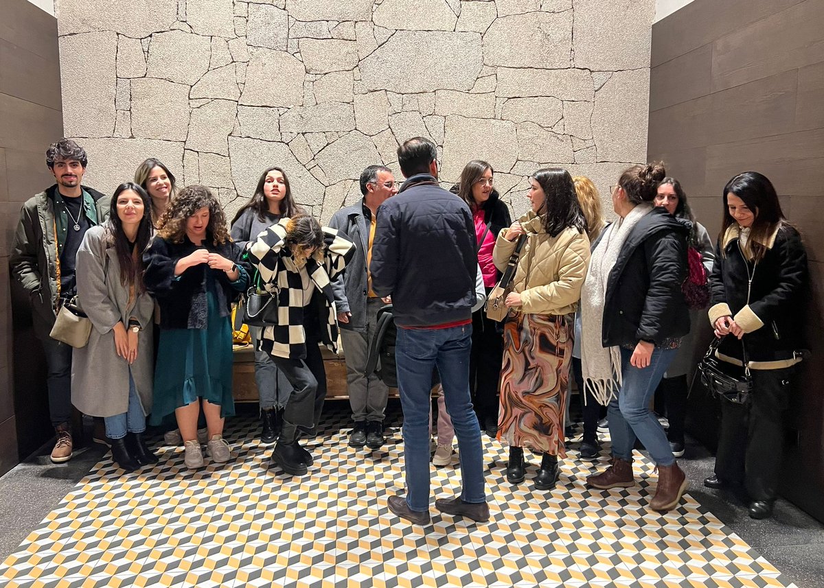 lab_neuropsy's tweet photo. Ready, set, go!📸 Lab Christmas Dinner 2022🎄
We wish everyone a Merry Christmas and Happy New Year✨
Feliz Natal e Bom Ano Novo! ✨ https://t.co/1YWT3VqBa4